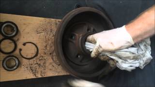 Renault clio rear wheel bearing removal and refit easy You Should Watch This [upl. by Rory]