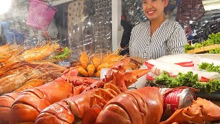 Street Food in Bangkok Thailand Best Stalls of Central World Square [upl. by Donough83]