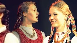 Joninių sutartinė Lithuanian Midsummer folk song Kūkal rože ratilio [upl. by Beitnes]